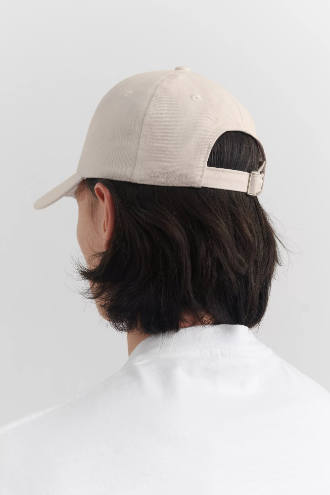 Signaturkappe Axel Arigato Ecru