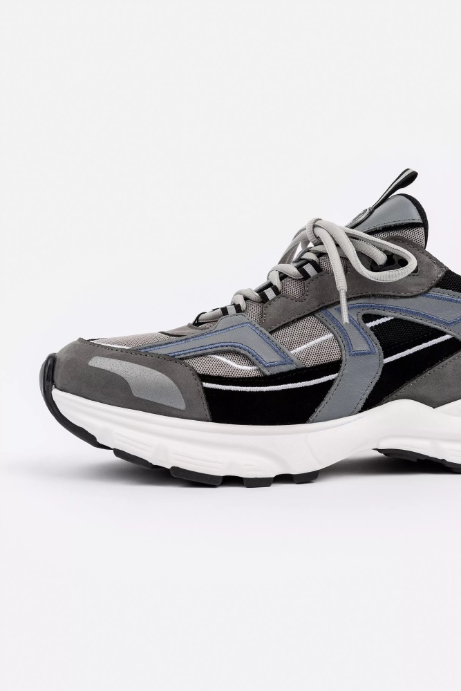 Marathon R-trail Dunkelgrau Axel Arigato