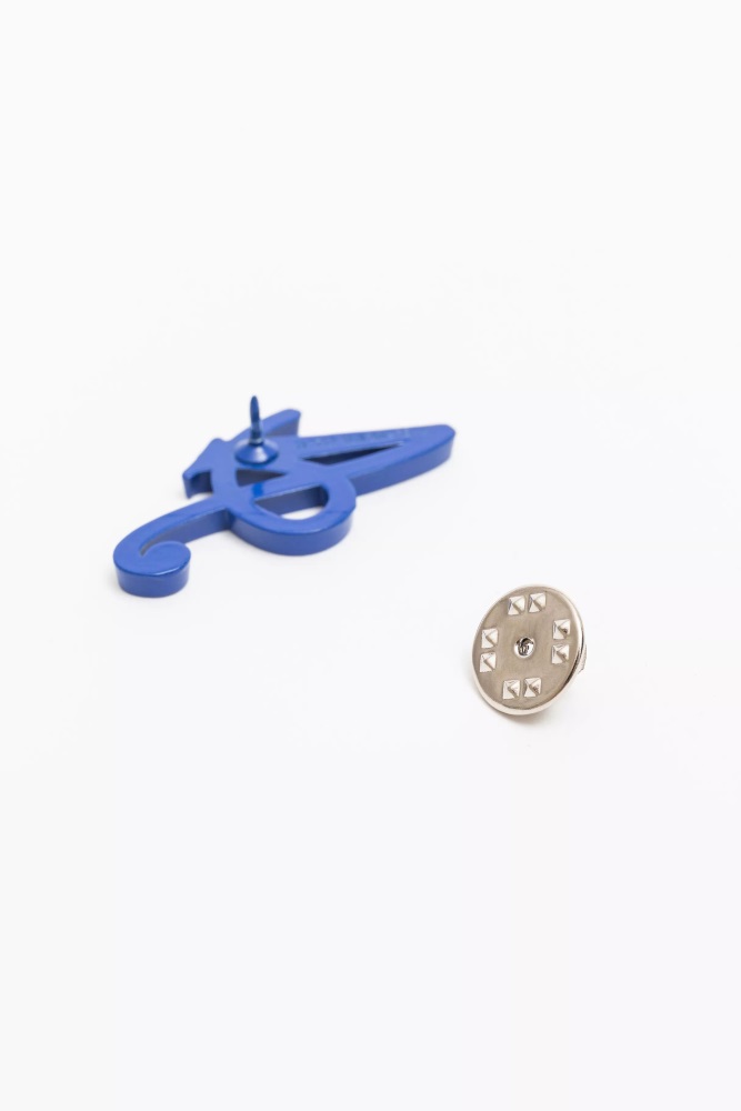 Unterschriftennadel Axel Arigato Klein Blau